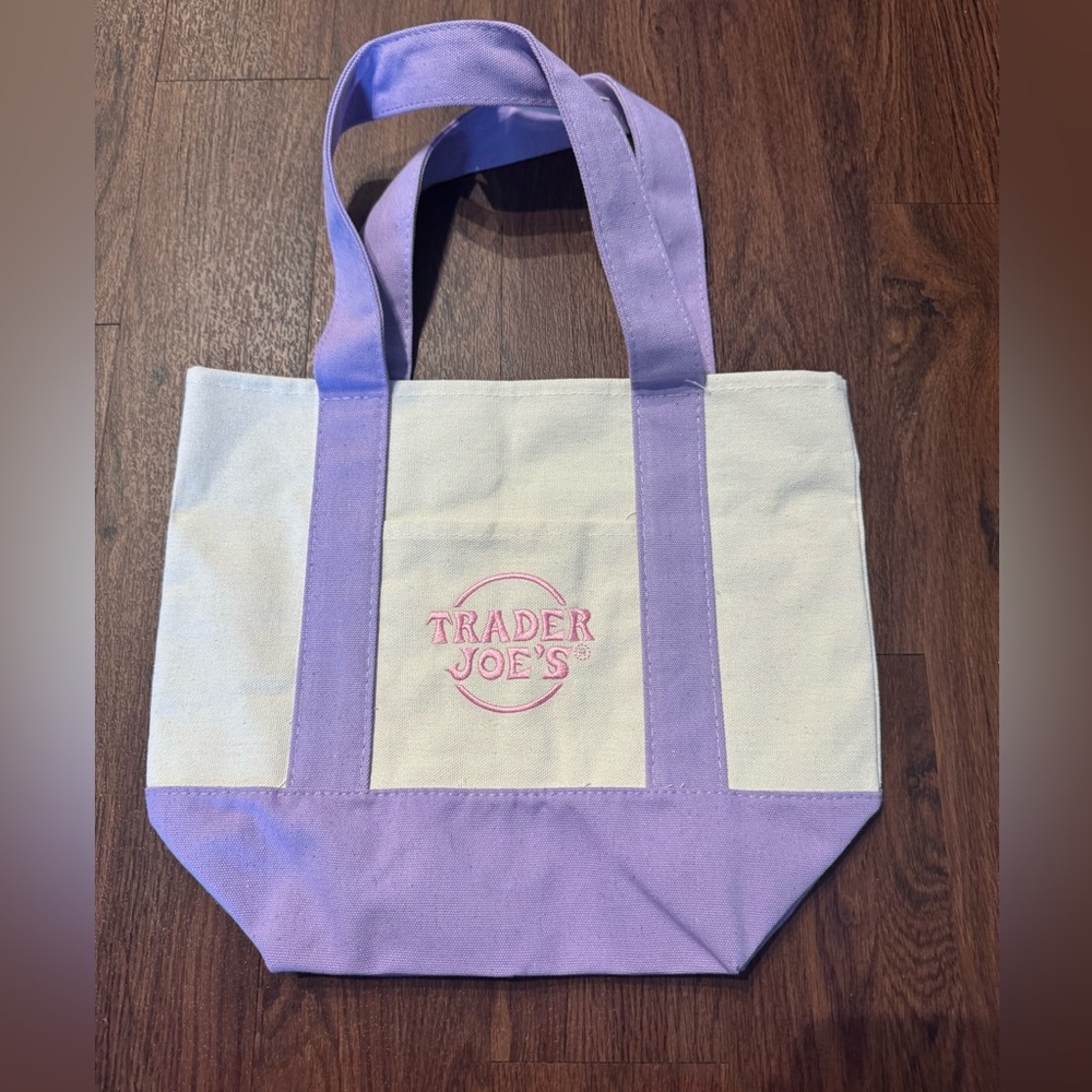 Trader Joe’s Purple and White Mini Tote Bag (pastel)